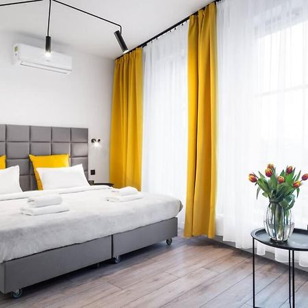 Househost Apartment: Miodowa 42/8B Street Краков Экстерьер фото