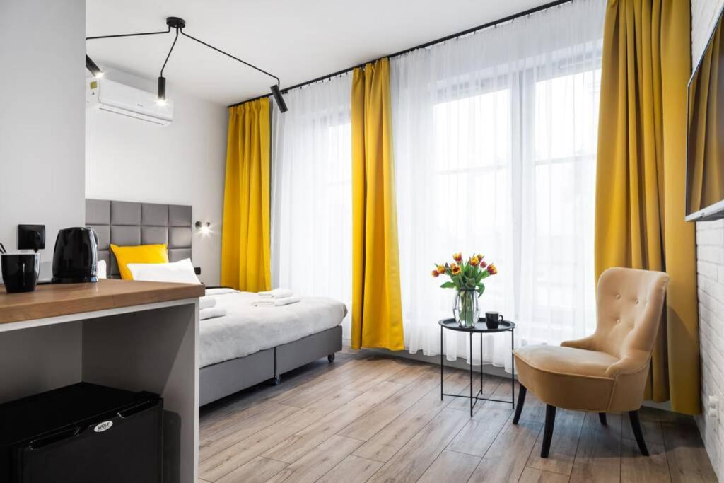 Househost Apartment: Miodowa 42/8B Street Краков Экстерьер фото